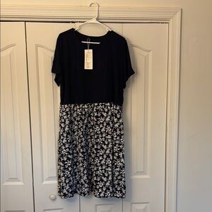 Younrui Blue and White Floral Dress w/ pockets Women Size 2XL